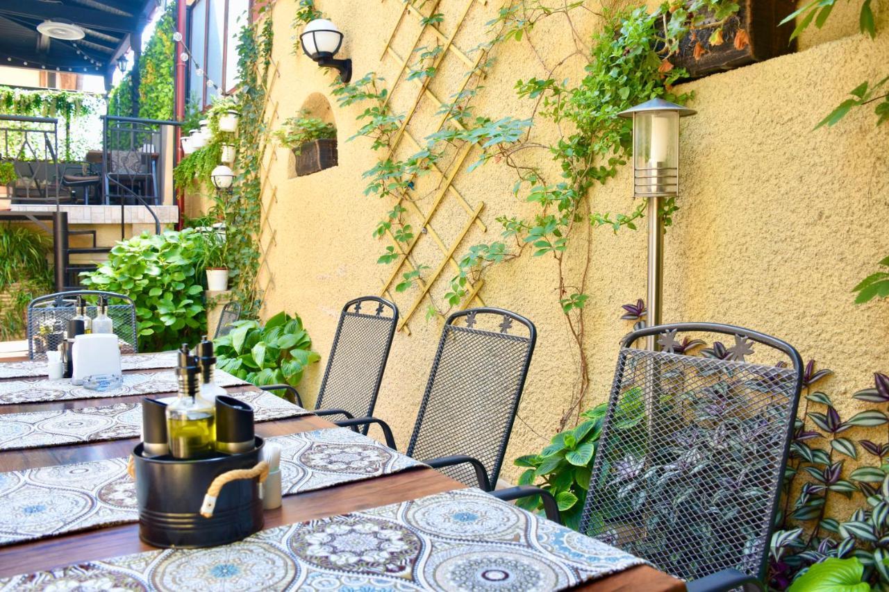 Family Hotel Apolonia Созополь Экстерьер фото